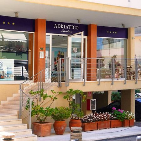 Residence Adriatico Gabicce Mare Εξωτερικό φωτογραφία
