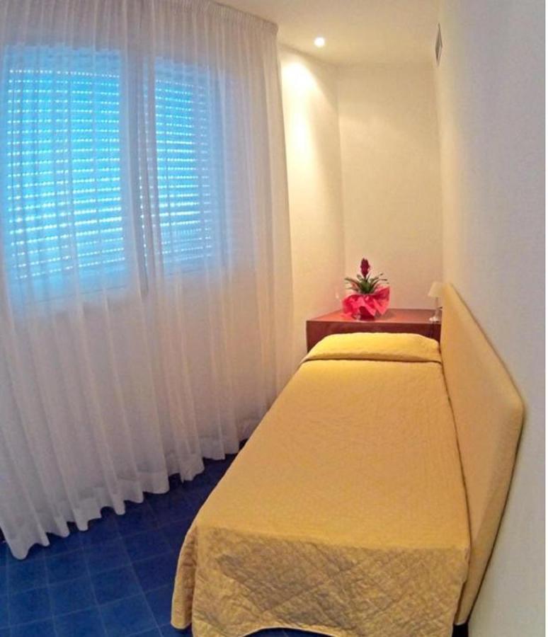 Residence Adriatico Gabicce Mare Εξωτερικό φωτογραφία