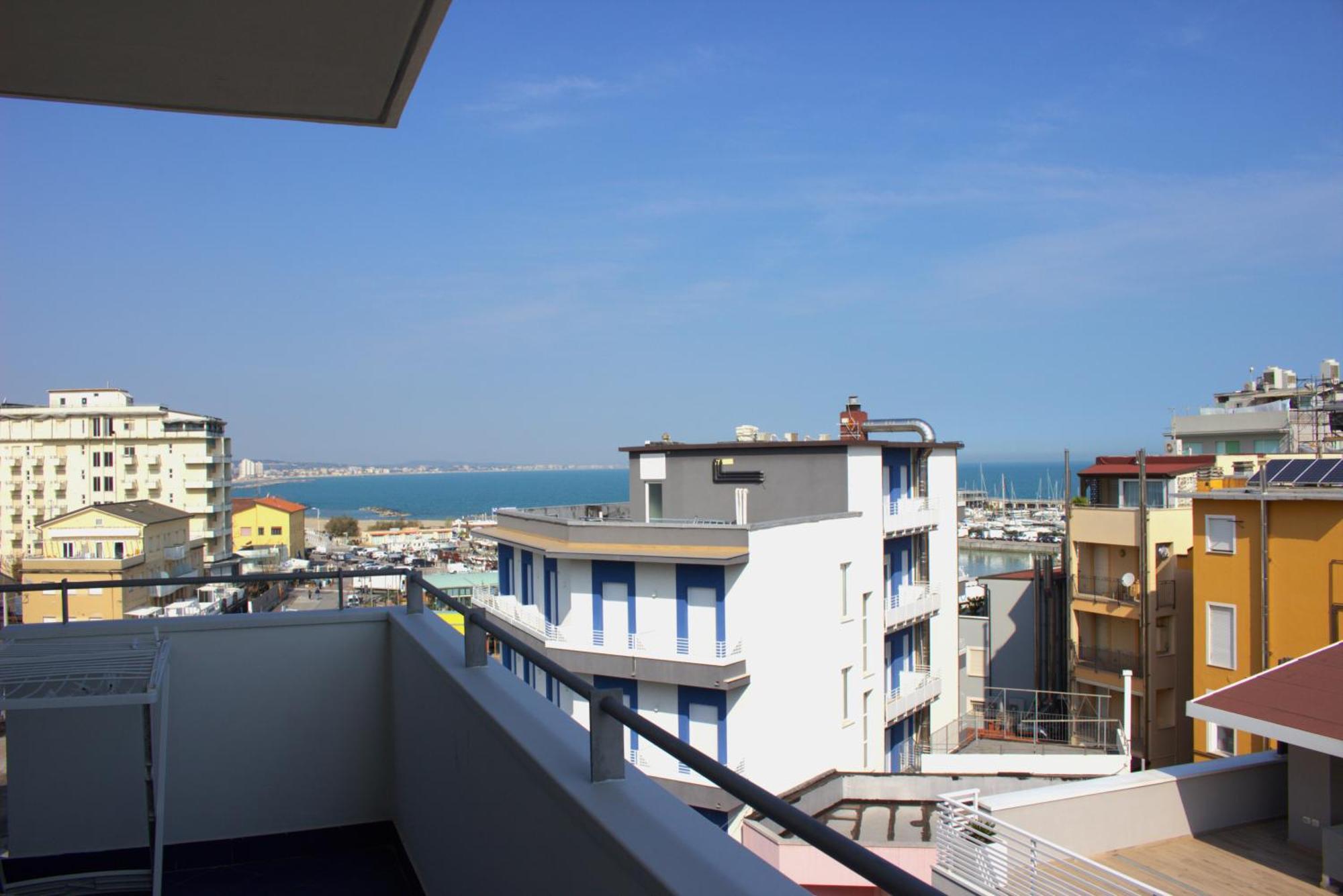 Residence Adriatico Gabicce Mare Εξωτερικό φωτογραφία